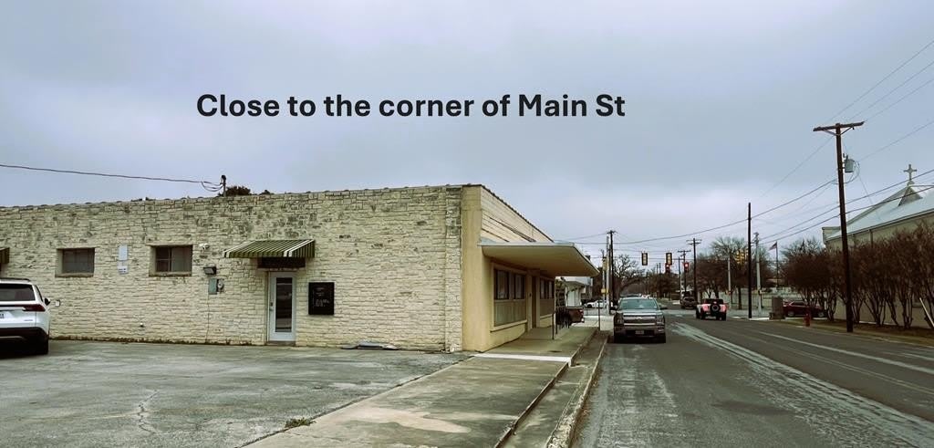 228 Washington St – photo 1 of 13