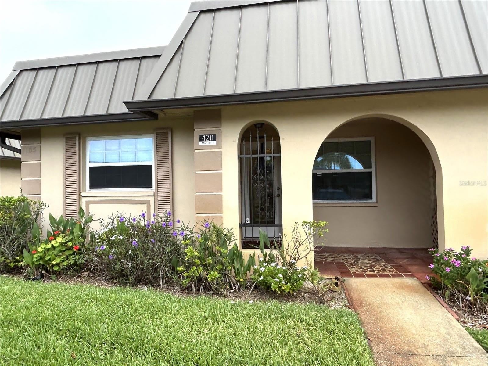 4211 STRATFORD Drive – photo 1 of 29
