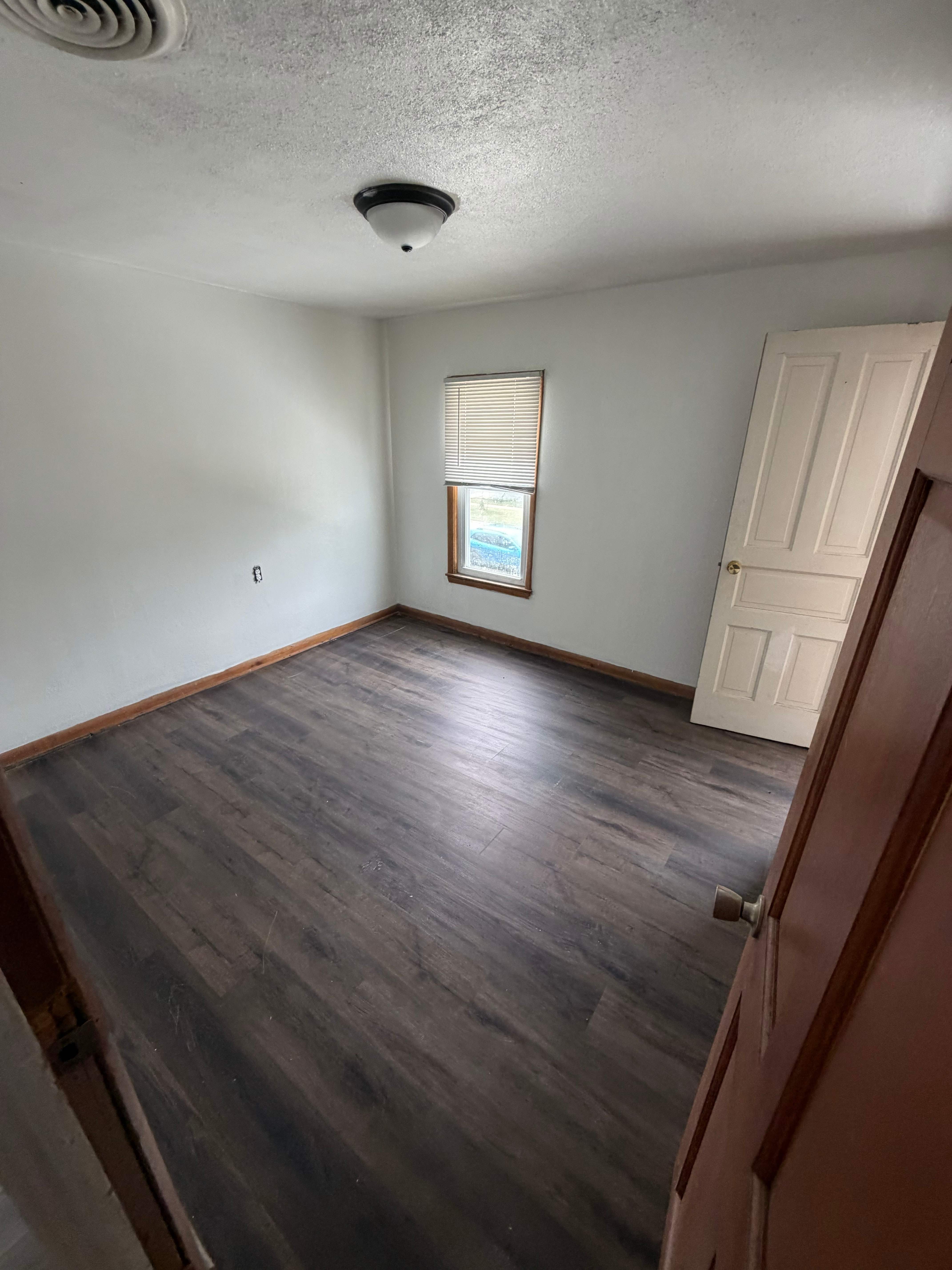 527 9th Street Southwest – photo 1