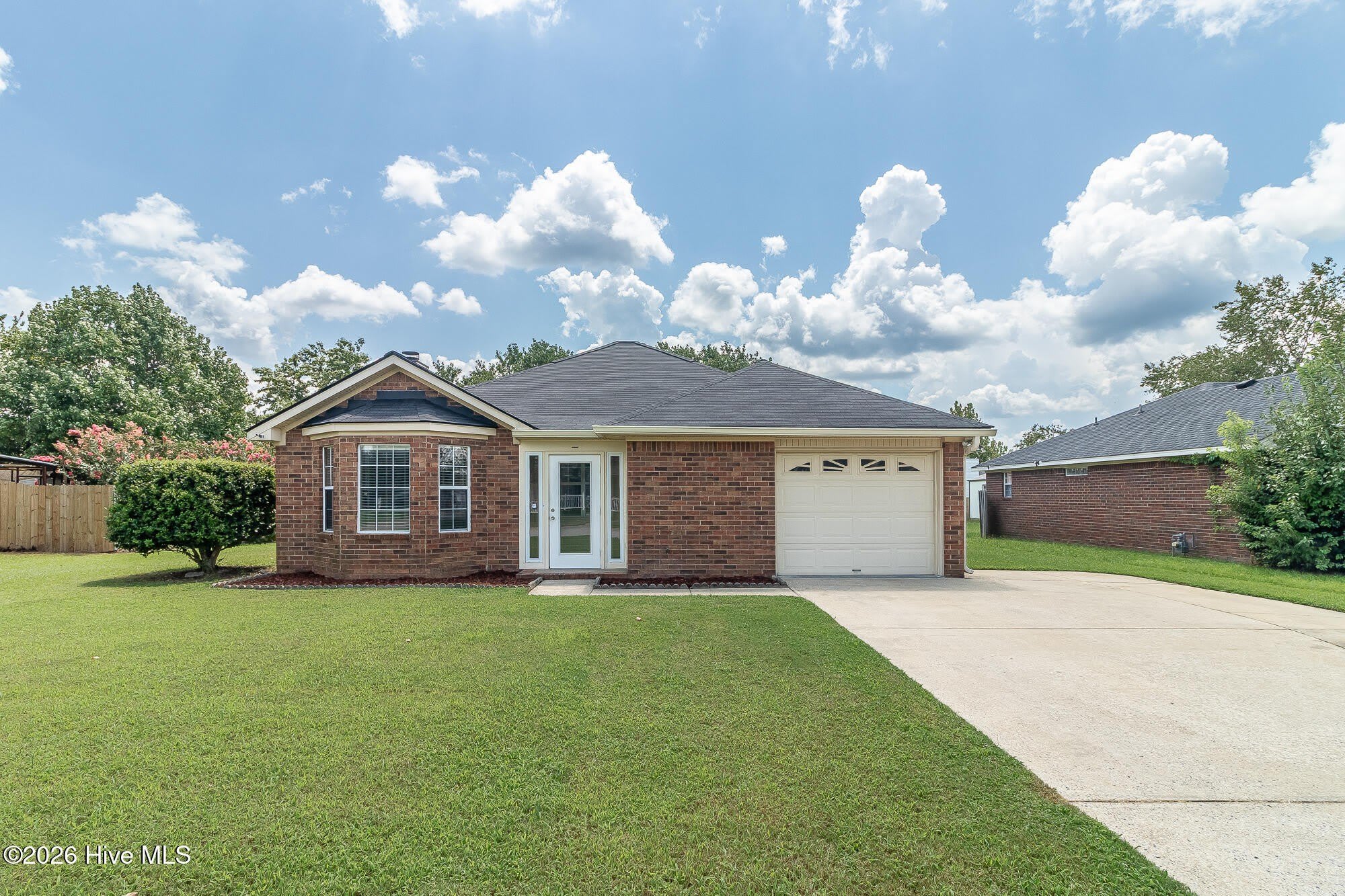 105 Redford Drive – photo 1