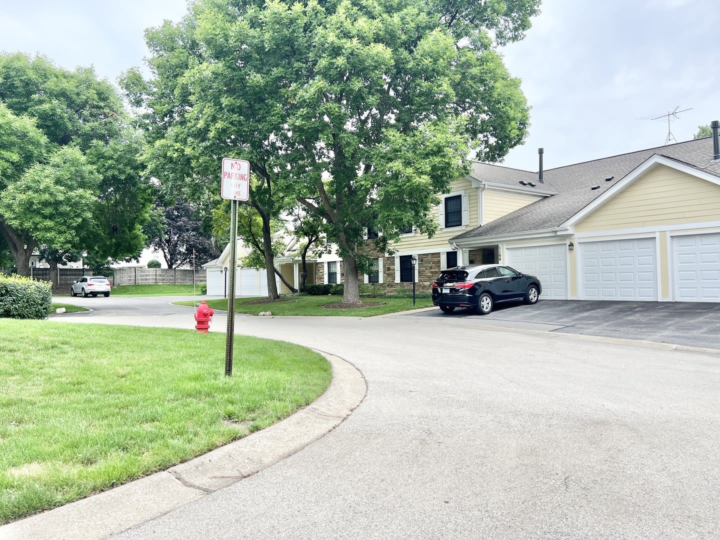 1166 Buckingham Road – photo 1 of 138