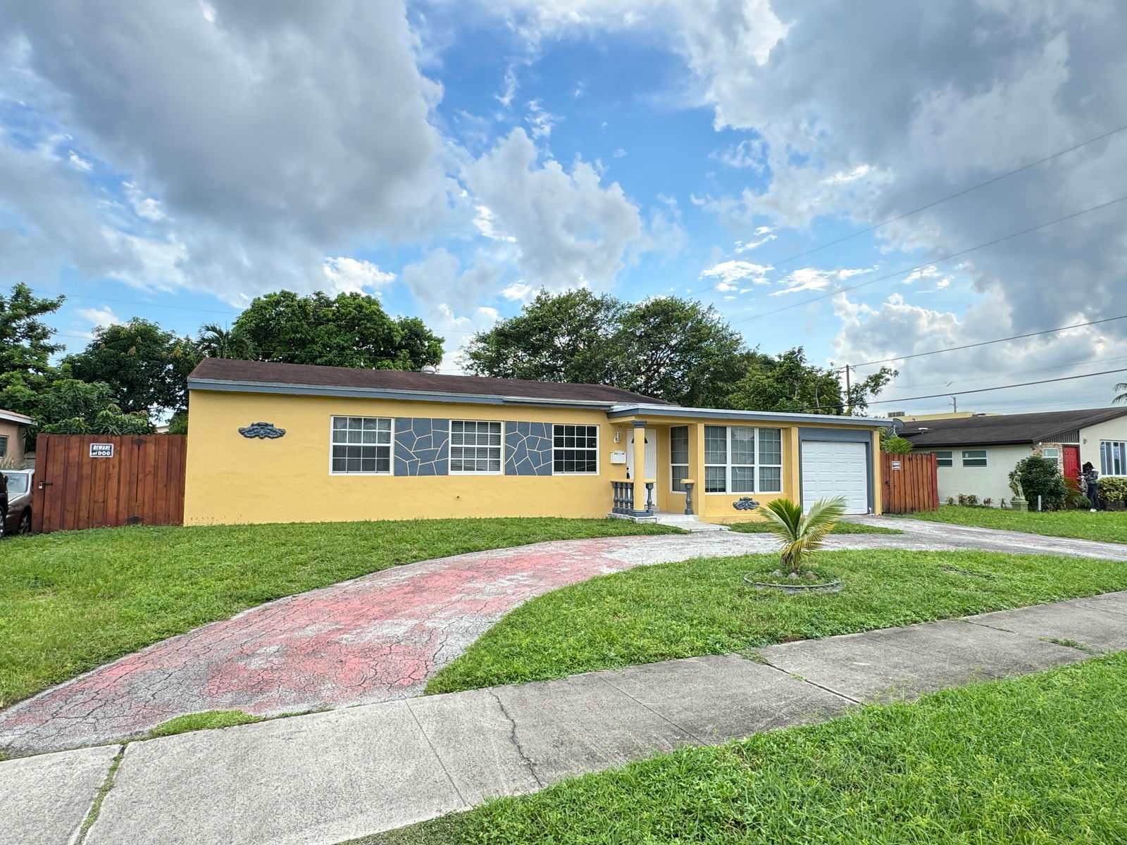 620 Northwest 186Th Street – photo 1