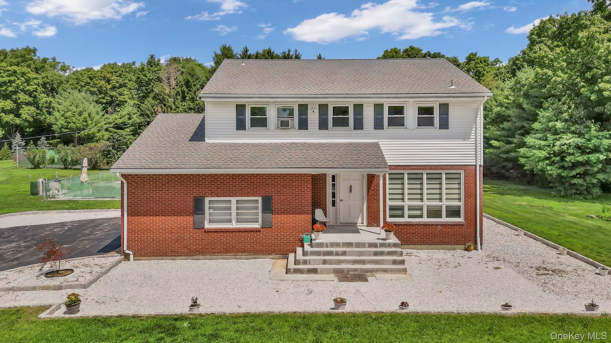 6 Kuchler Drive – photo 1 of 44