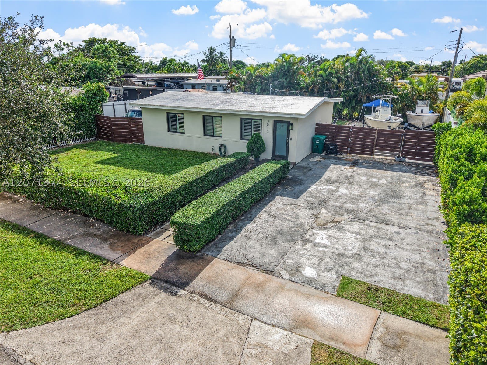 3010 SW 103rd Ave – photo 1