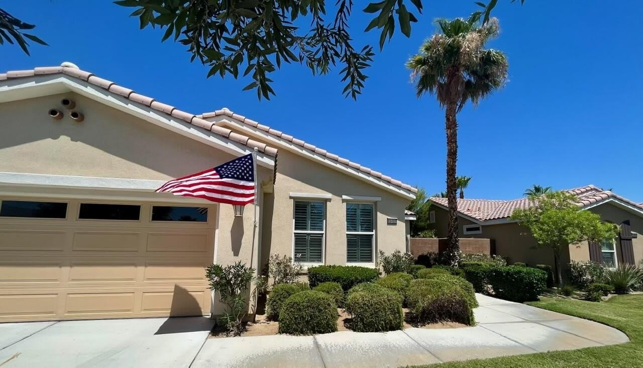 81407 Golden Poppy Way – photo 1