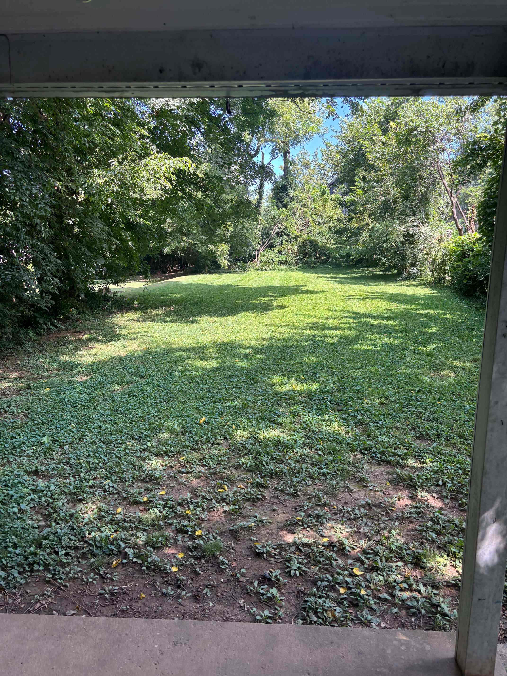 112 West Daugherty Avenue – photo 1 of 7