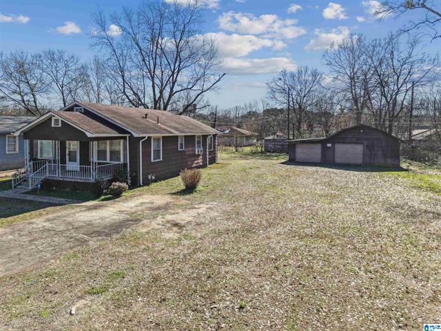 1820 Short 12th Street North – photo 1 of 10