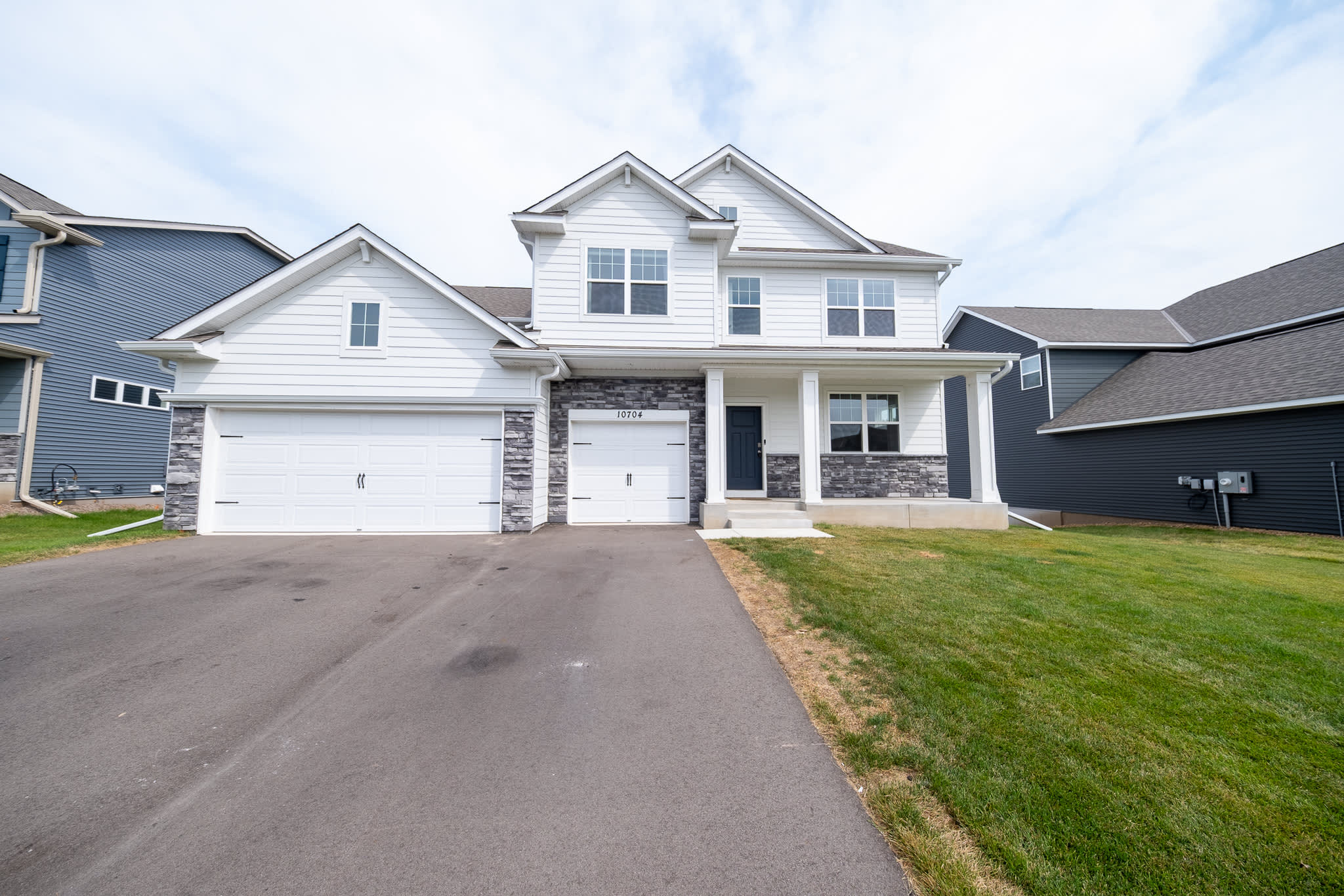 10704 Bent Pine Ln. – photo 1
