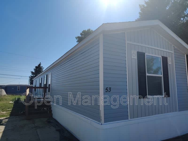53 Marcus Drive – photo 1 of 21