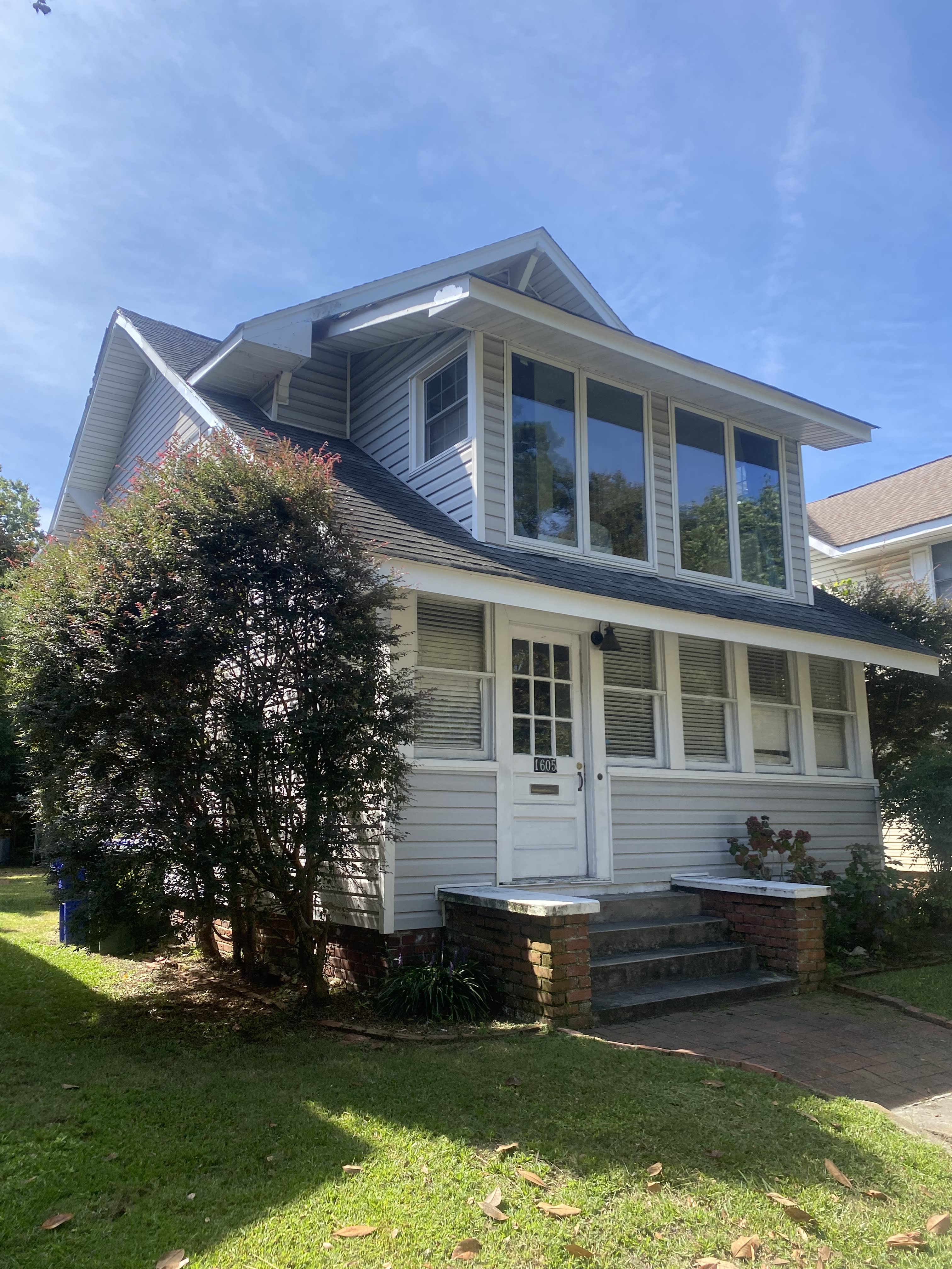 1605 Longwood Drive – photo 1