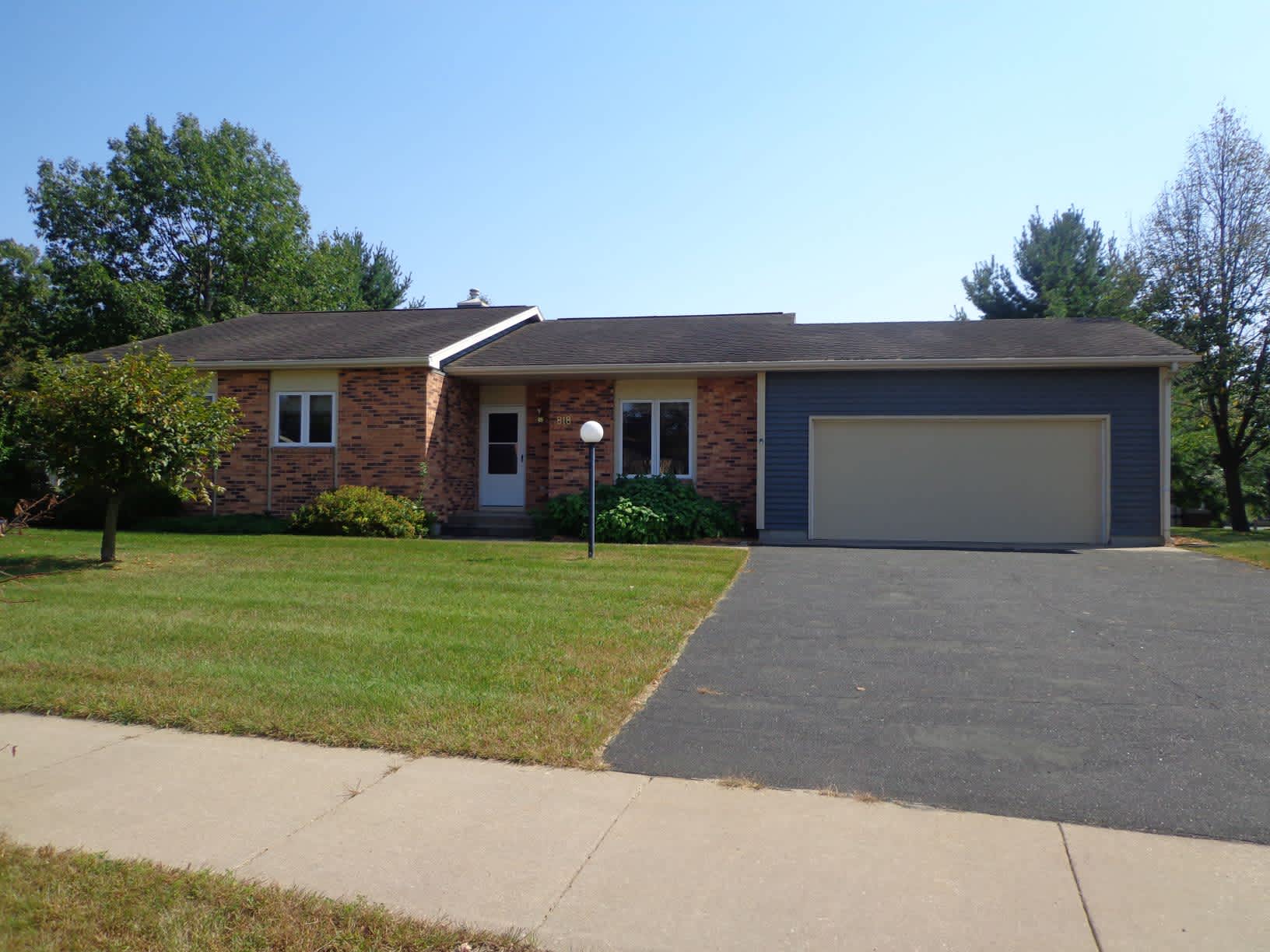 Woodridge Housing Large 3 And 4 Bedroom Homes In Tomah Wi – photo 1