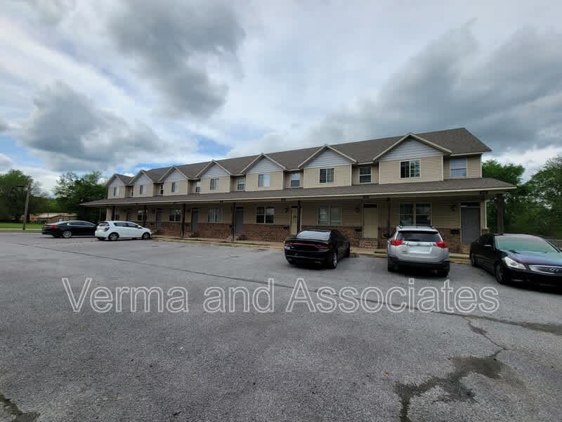 192 Fair St – photo 1