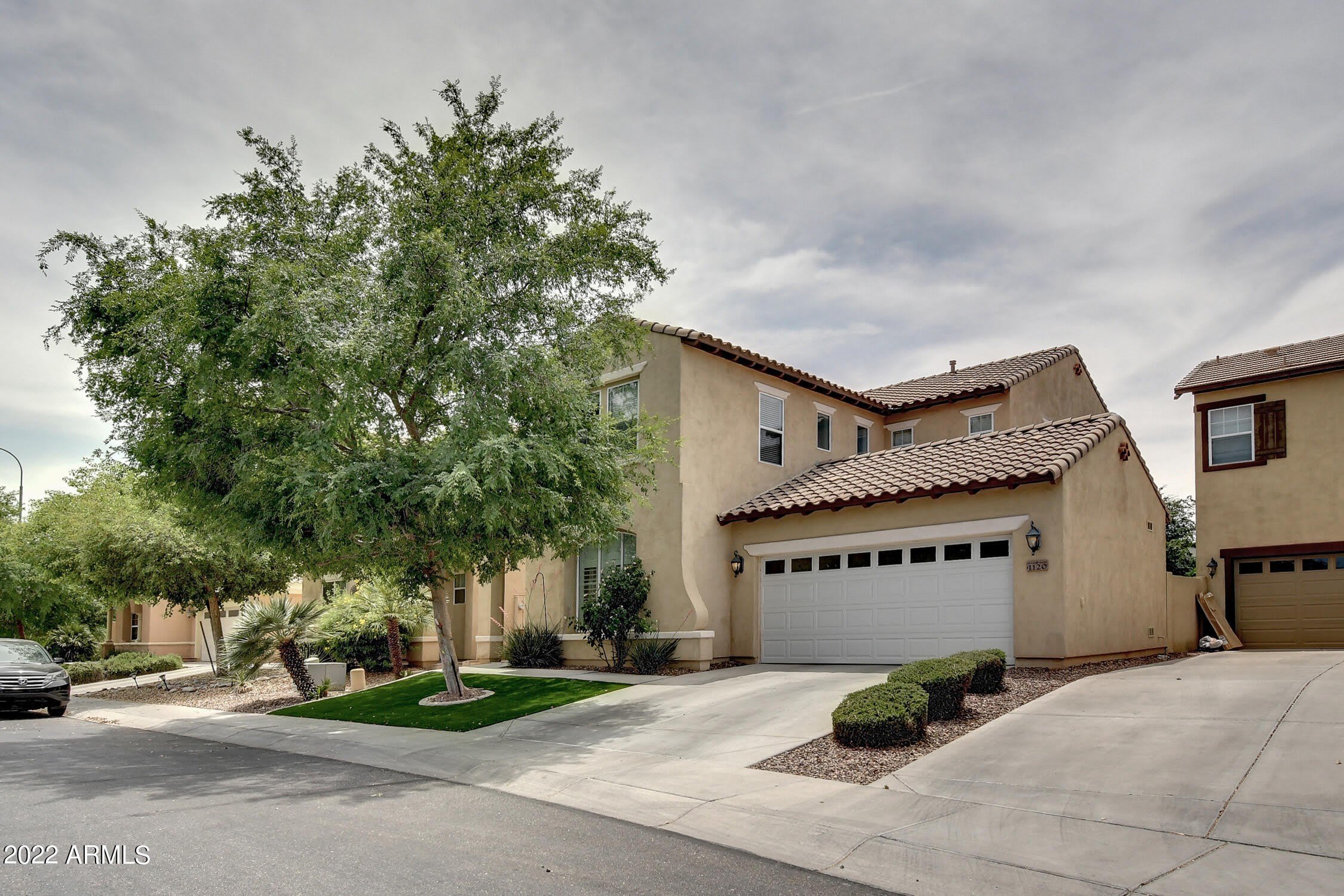 1120 N CROSSCREEK Drive – photo 1