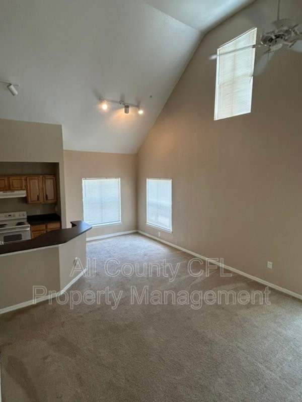 5961 Westgate Dr – photo 1
