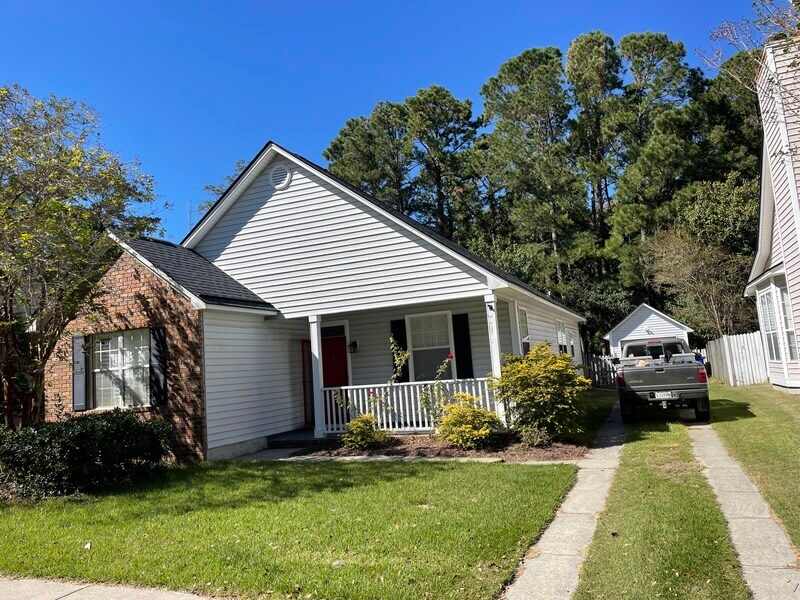 2341 Chadbury Lane – photo 1