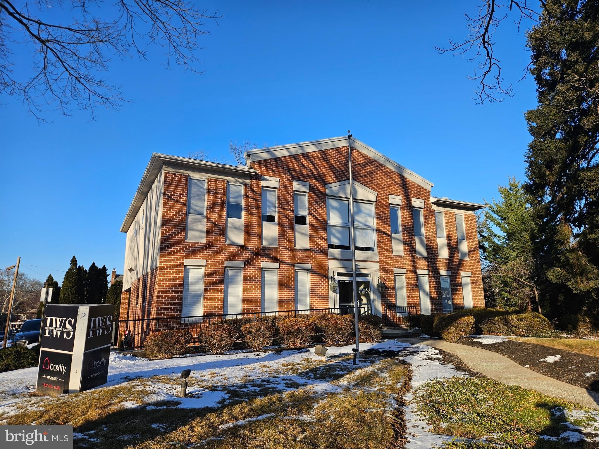2215 E Market Street – photo 1 of 4