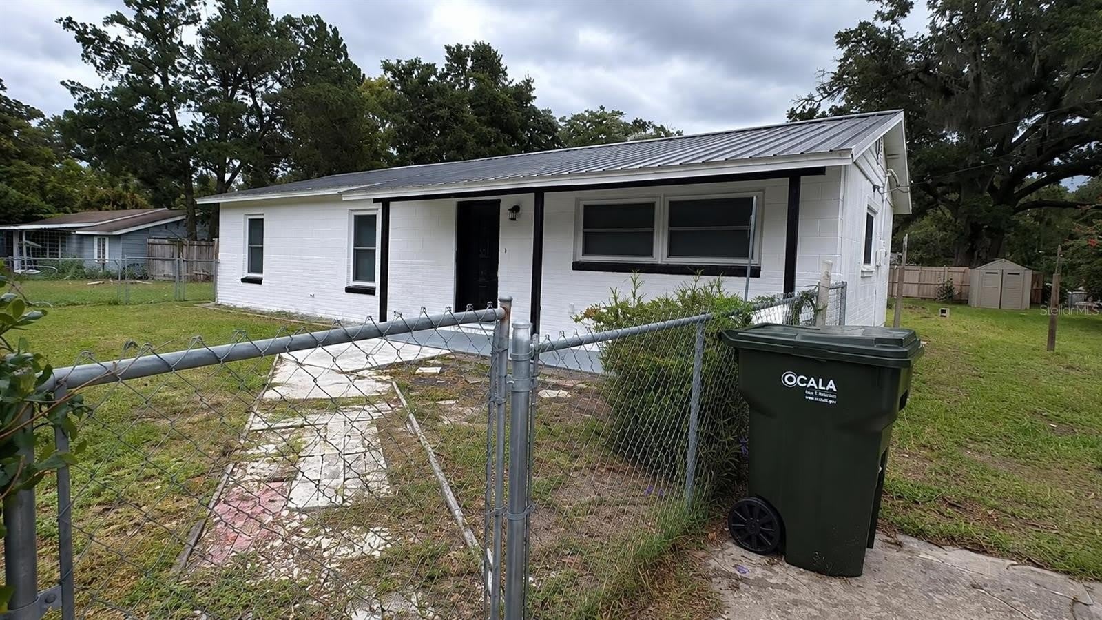2401 NE 19TH Avenue – photo 1