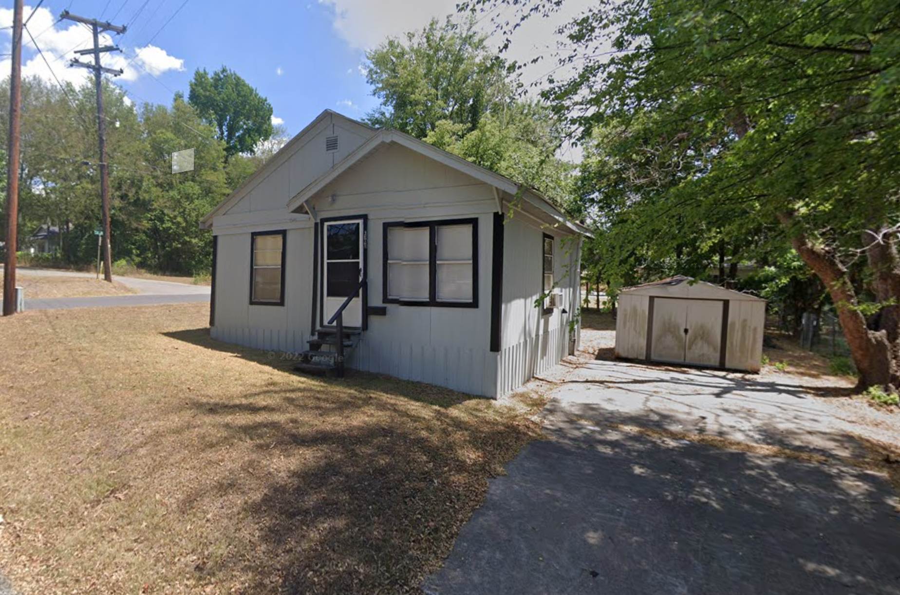 2300 Fair St – photo 1 of 42