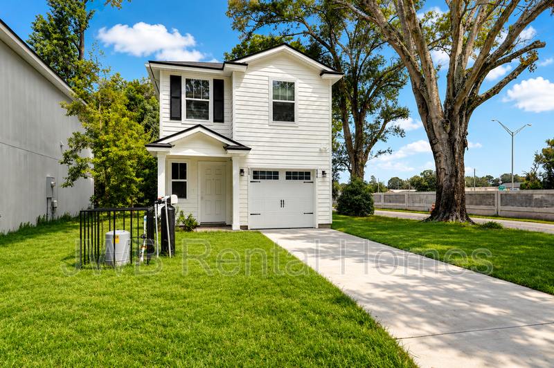 606 Herman St – photo 1