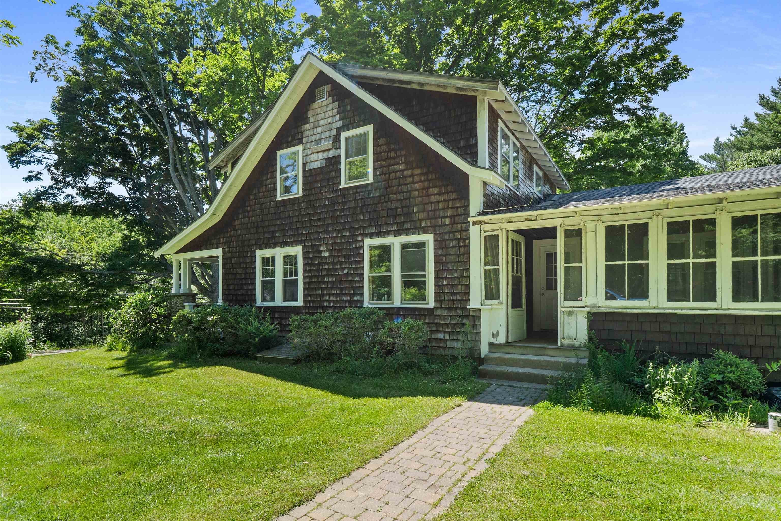 15 Sherburne Road – photo 1 of 96