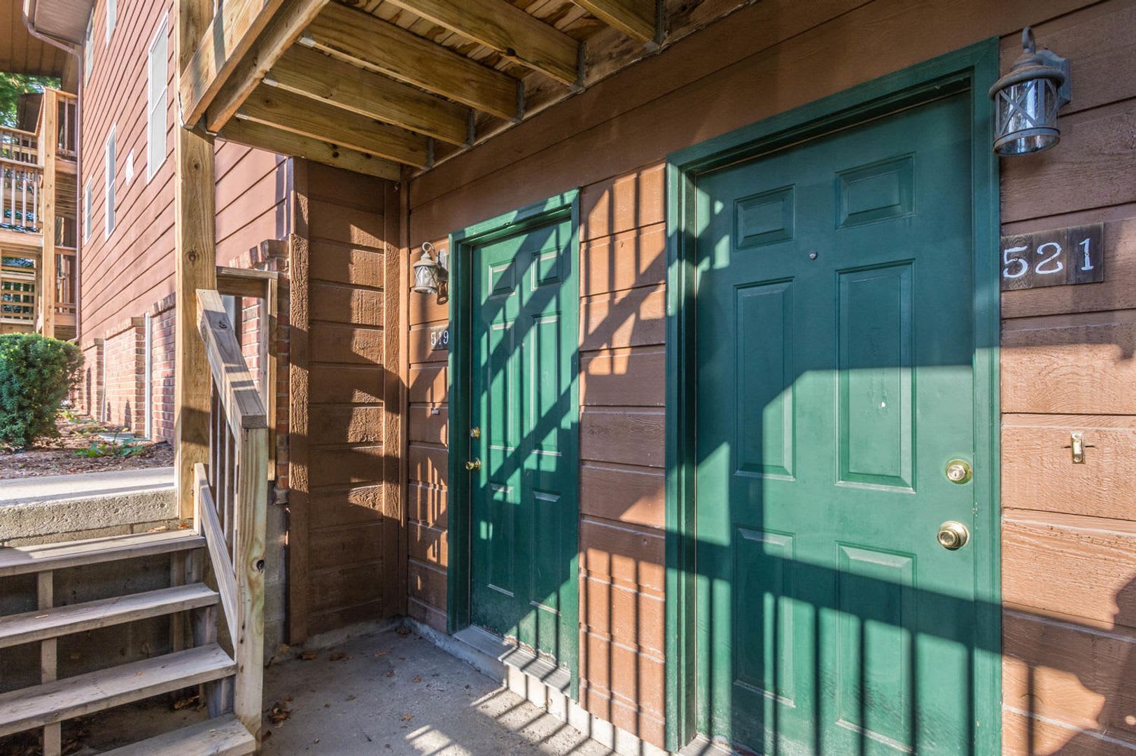 521 Henderson Crossing – photo 1