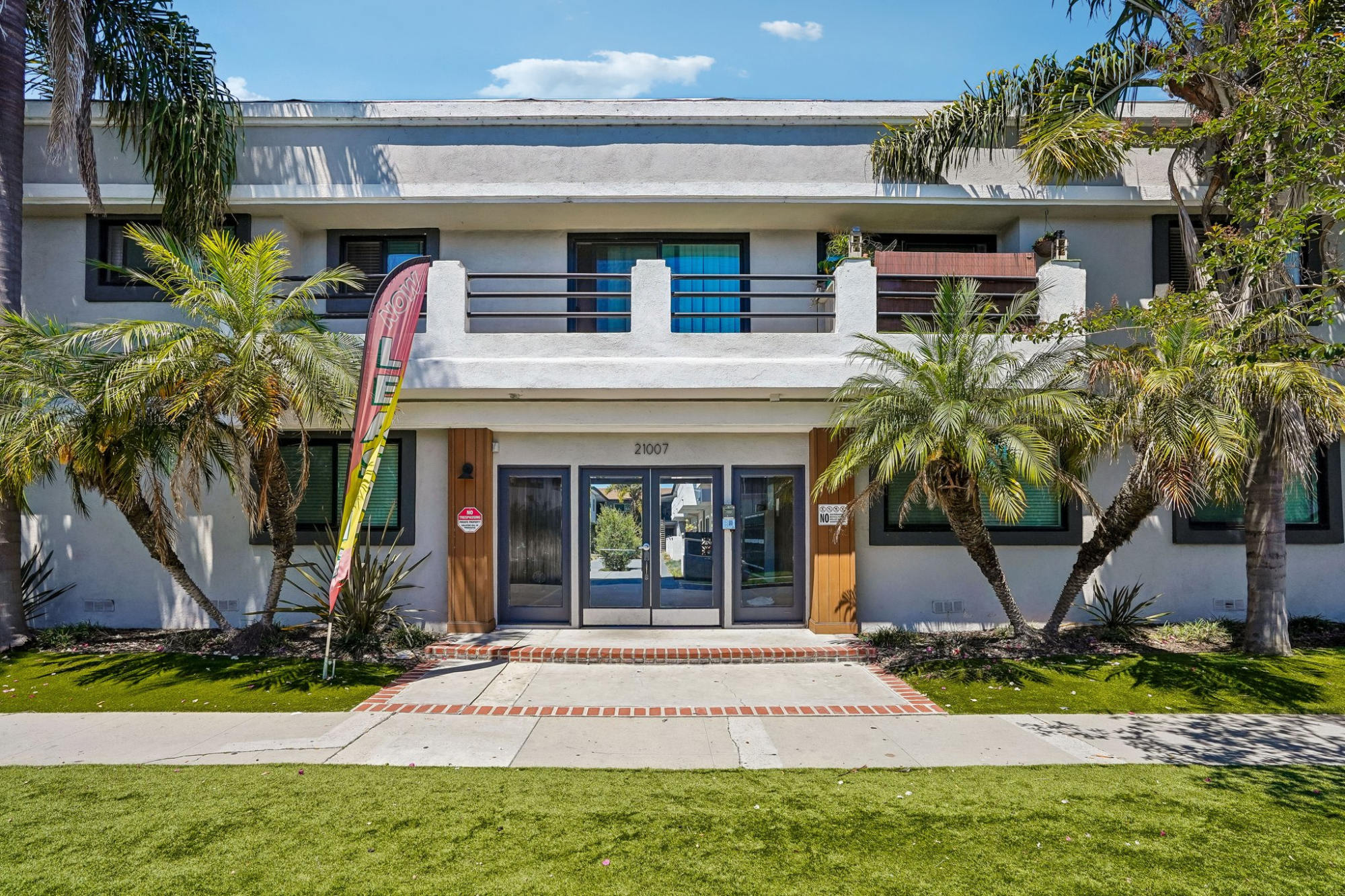 21007 Victor St – photo 1