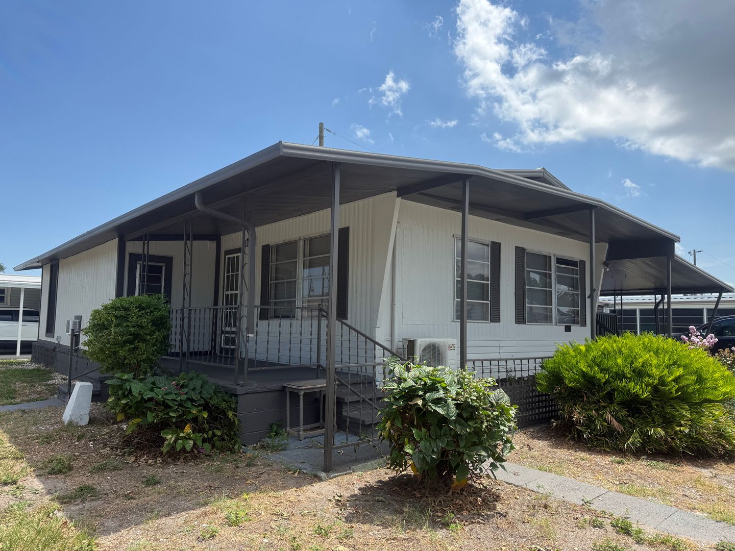 3 bedroom 2 bath – photo 1