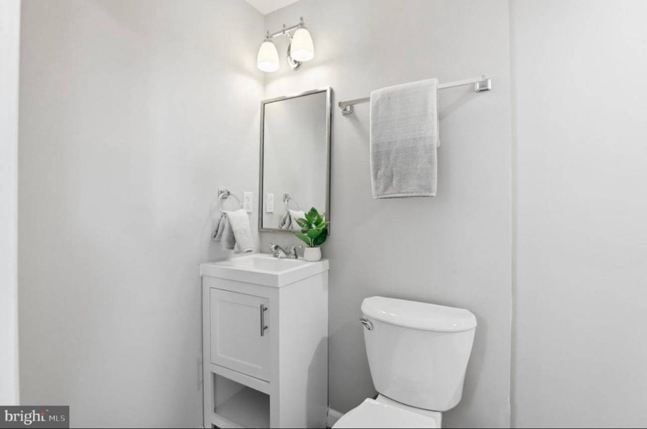 421 Saint Margarets Drive – photo 1 of 30