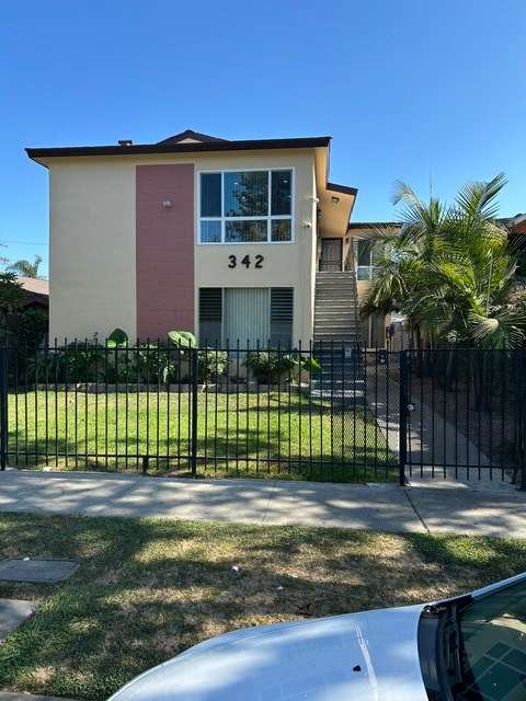 342 East 99th Street – photo 1