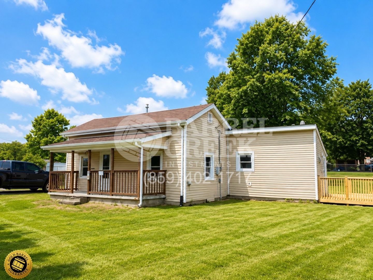 2-Bed 1-Bath House – photo 1 of 12