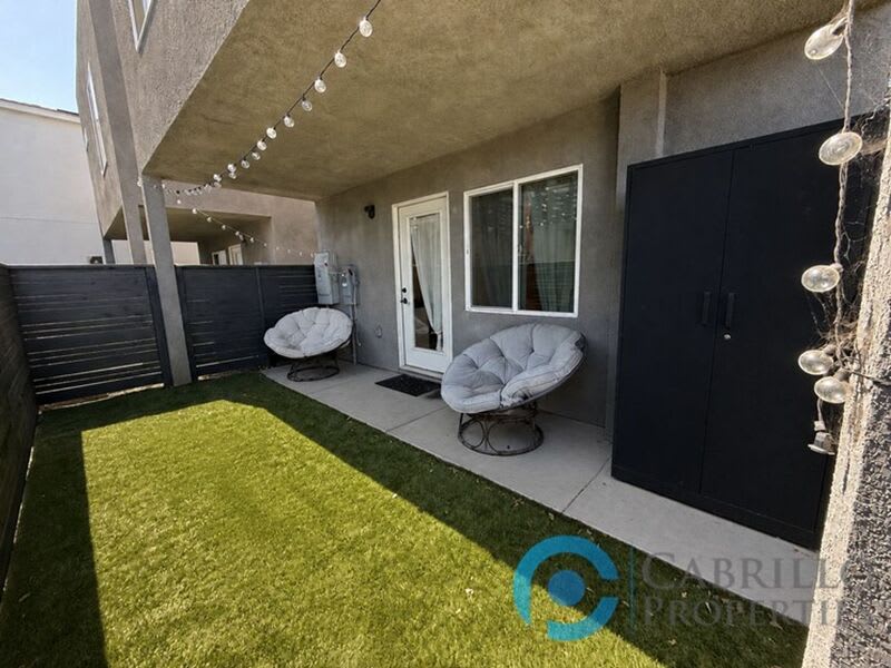 3079 Martin Ave – photo 1