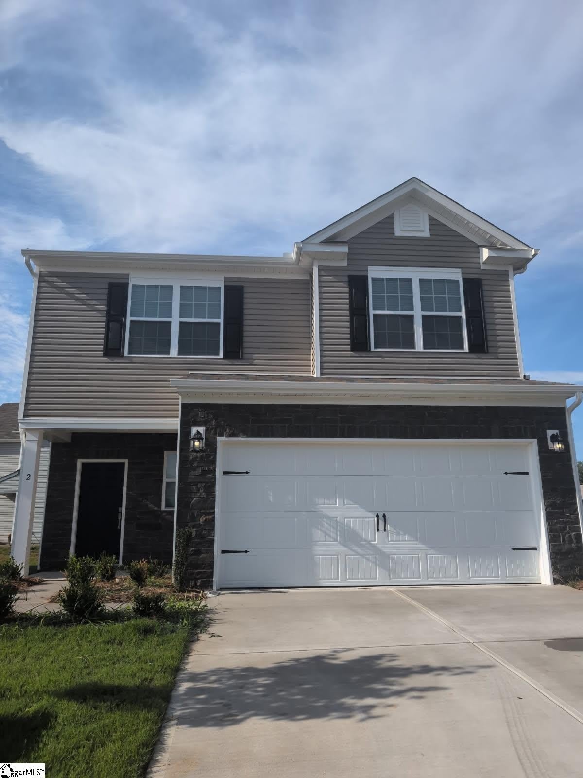 2 Nina Meadows Drive – photo 1 of 11