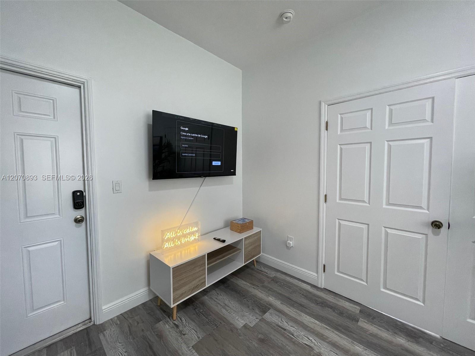 29 Oviedo Ave – photo 1