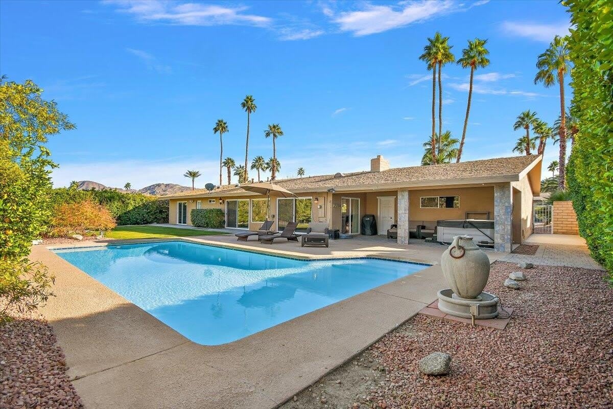 72818 Skyward Way – photo 1