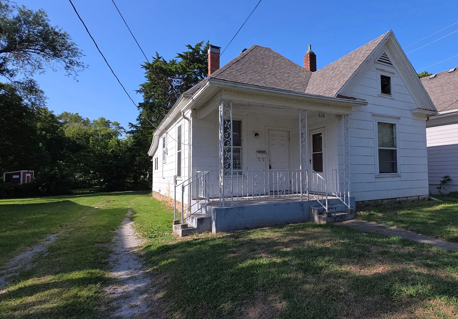 Charming Bungalow 3 Bedroom 1 Bath $895 – photo 1