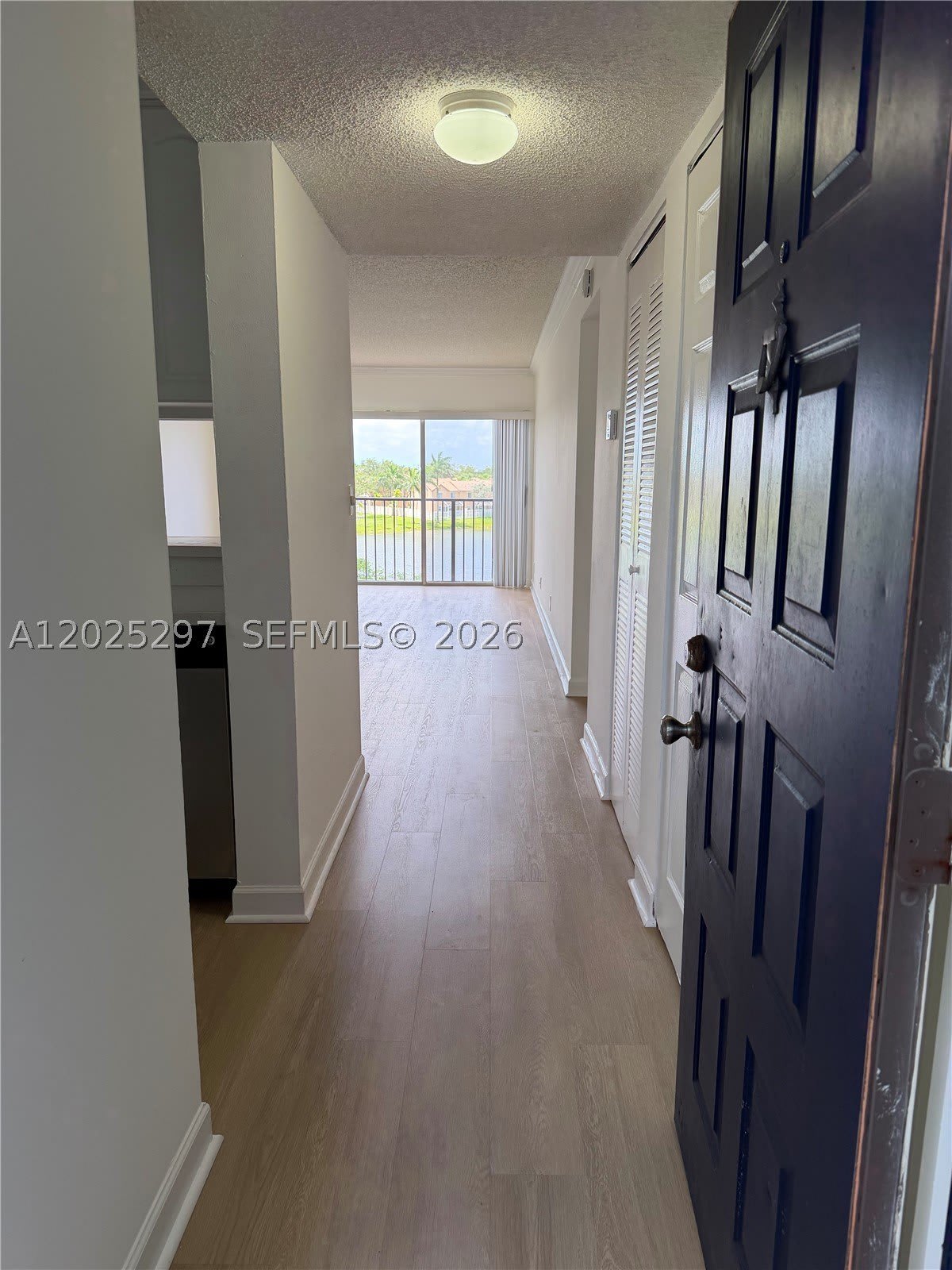8560 N Sherman Cir – photo 1