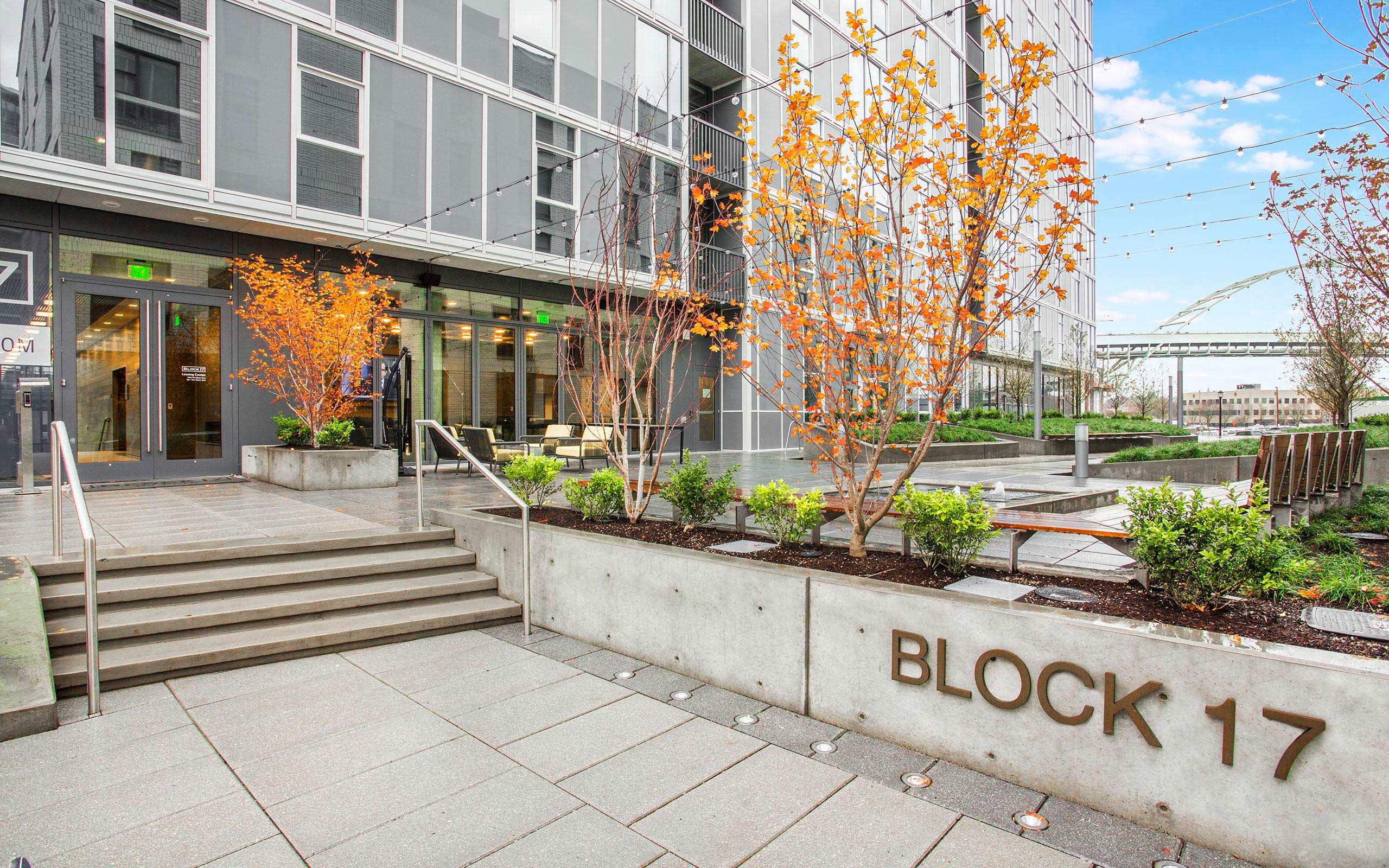 Block 17 – photo 1