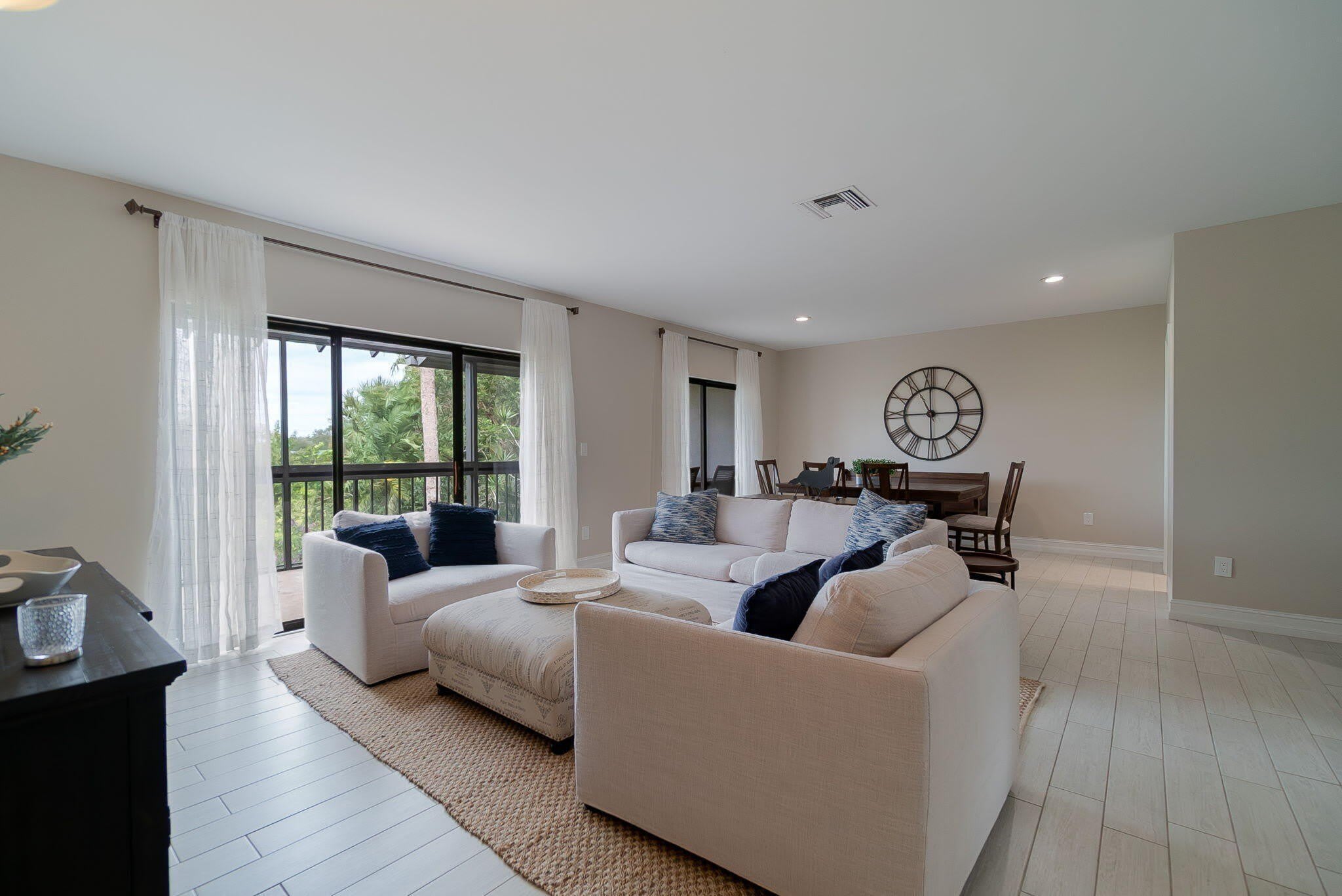 11355 Pond View Drive – photo 1
