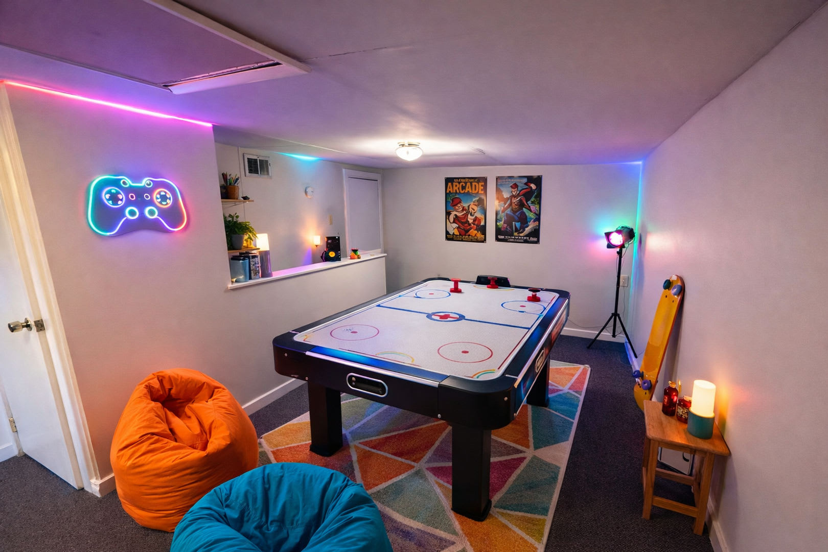 $1,950/MO THRU JULY – photo 1