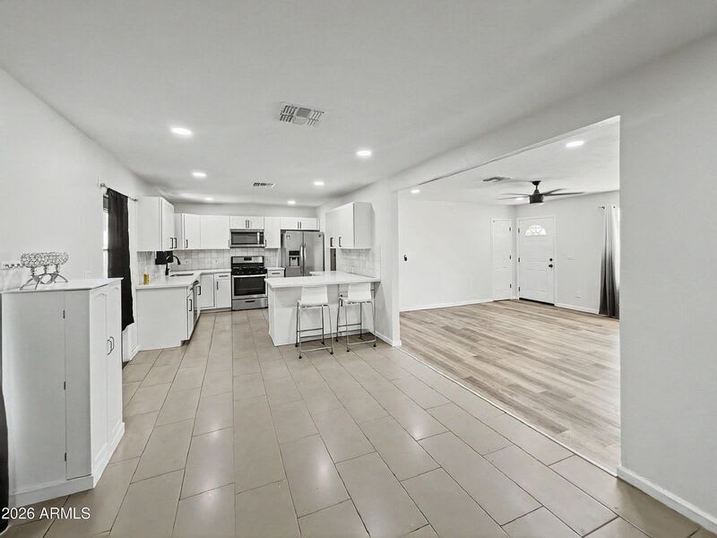 1542 W 5TH PL – photo 1