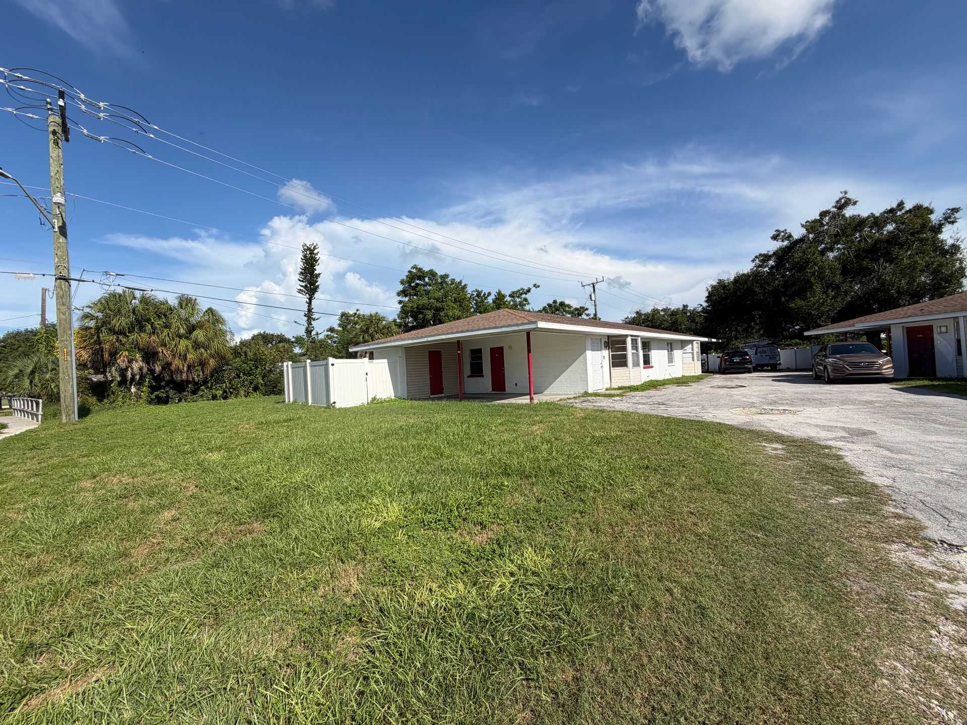 1909 58th Avenue Drive West – photo 1 of 16