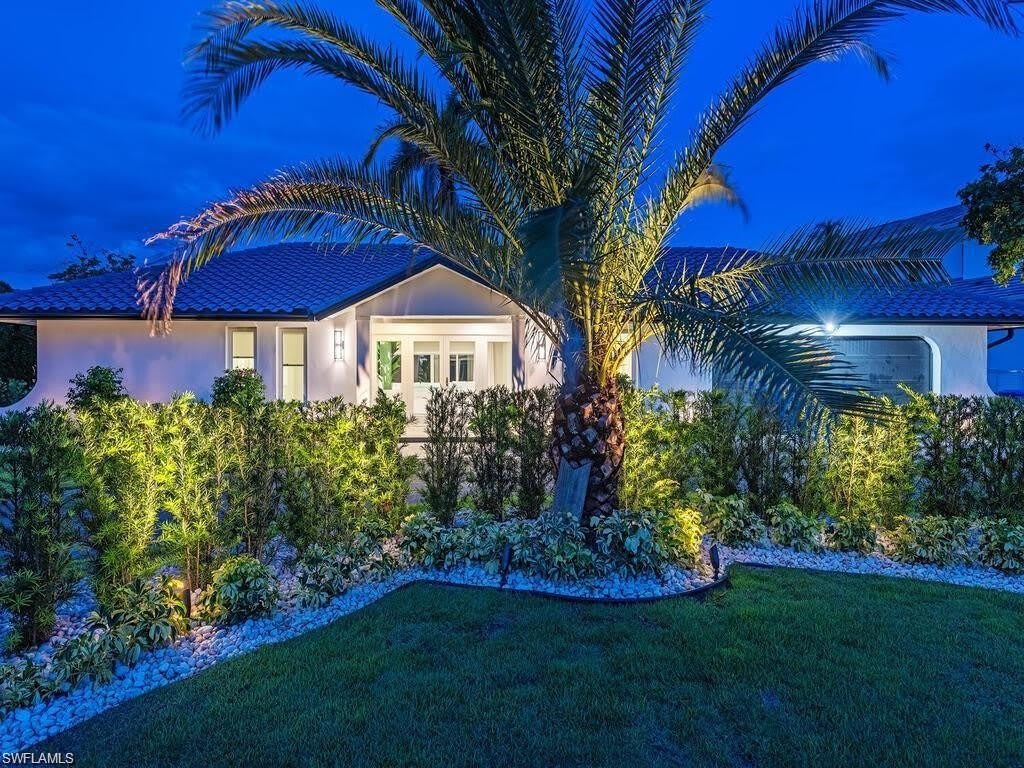 4856 Crayton Rd – photo 1