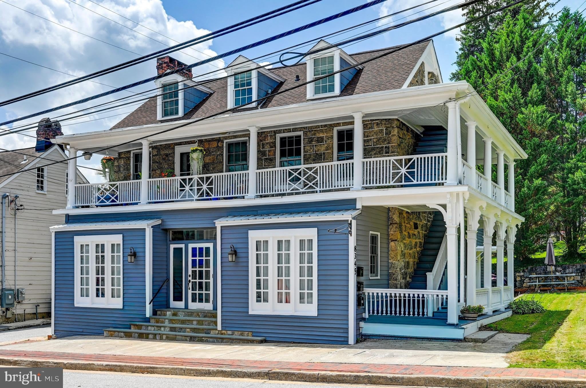 8345 MAIN Street – photo 1