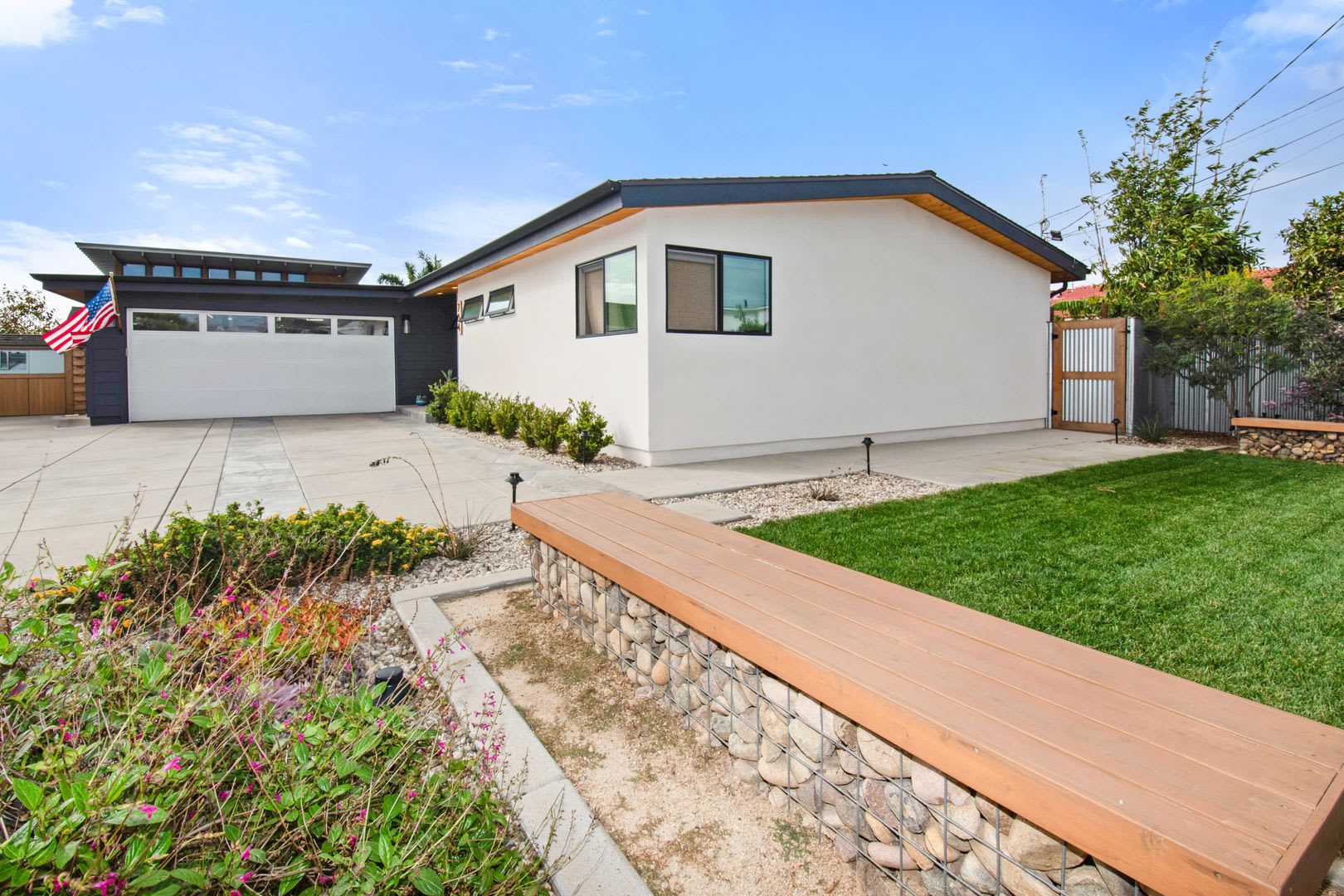 Long Term Unfurnished Corner Lot Home in Imperial Beach! – photo 1