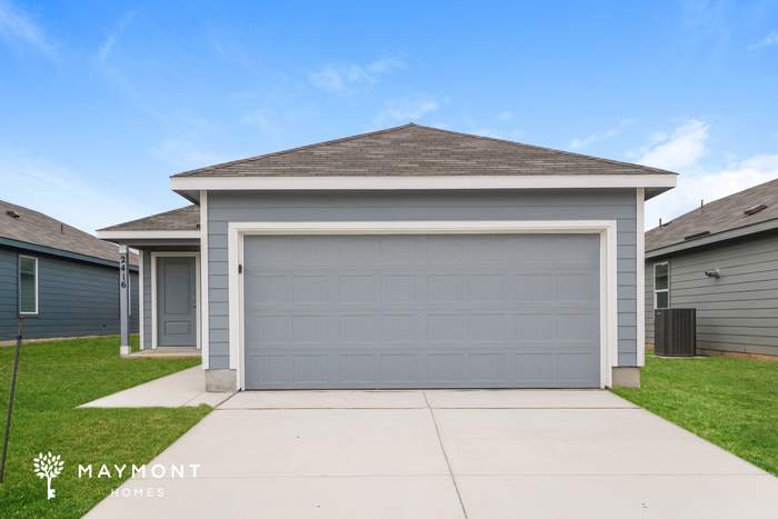 2416 Shady Grove – photo 1