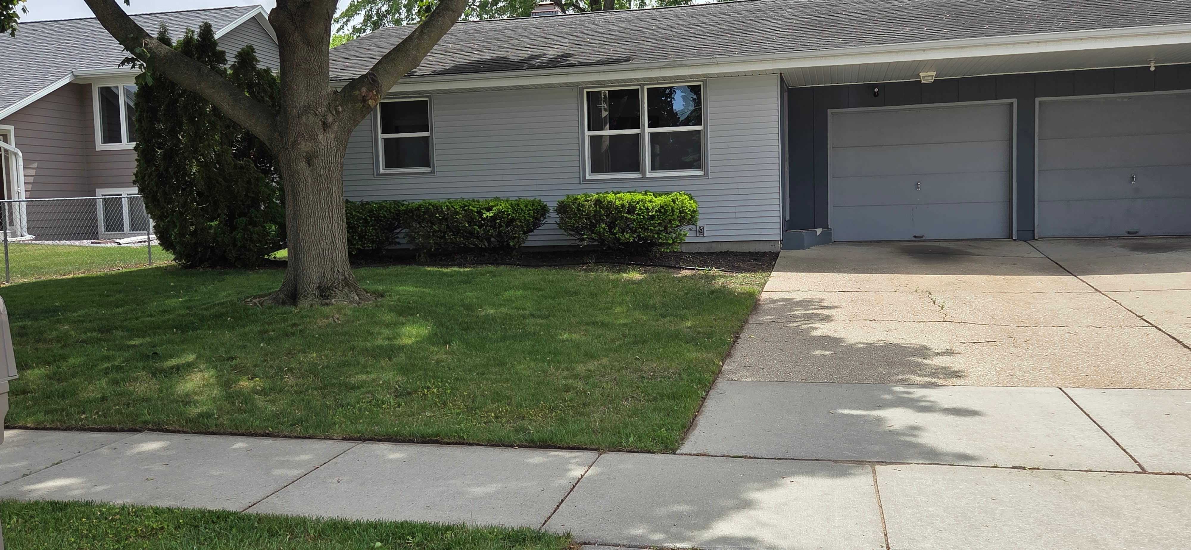 2731 Kellogg Ave – photo 1