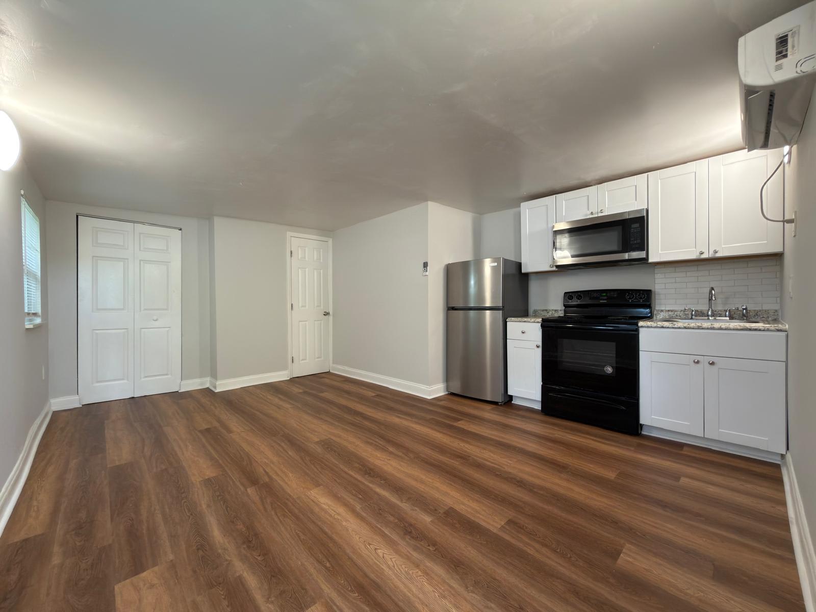 10335 Northwest 2nd Court – photo 1