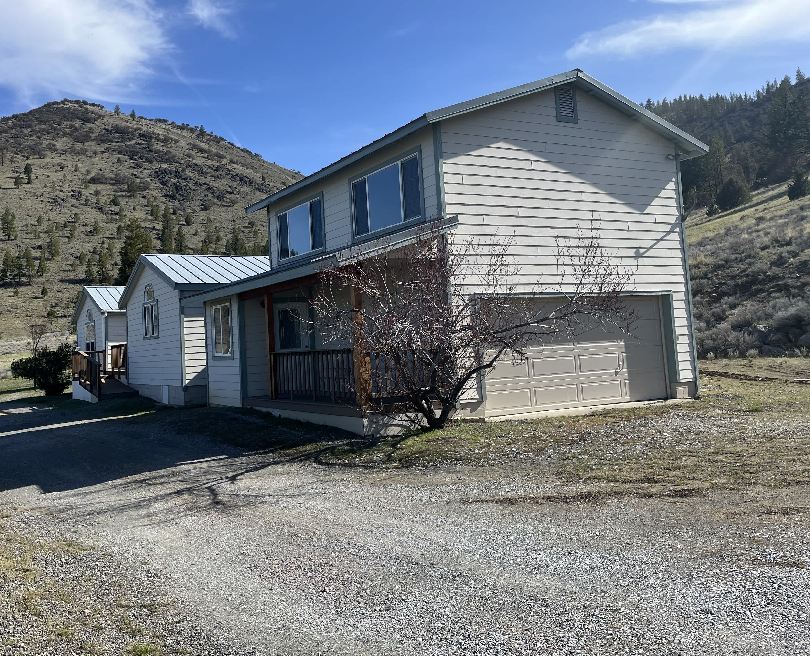 22433 Old Highway 99 – photo 1 of 11