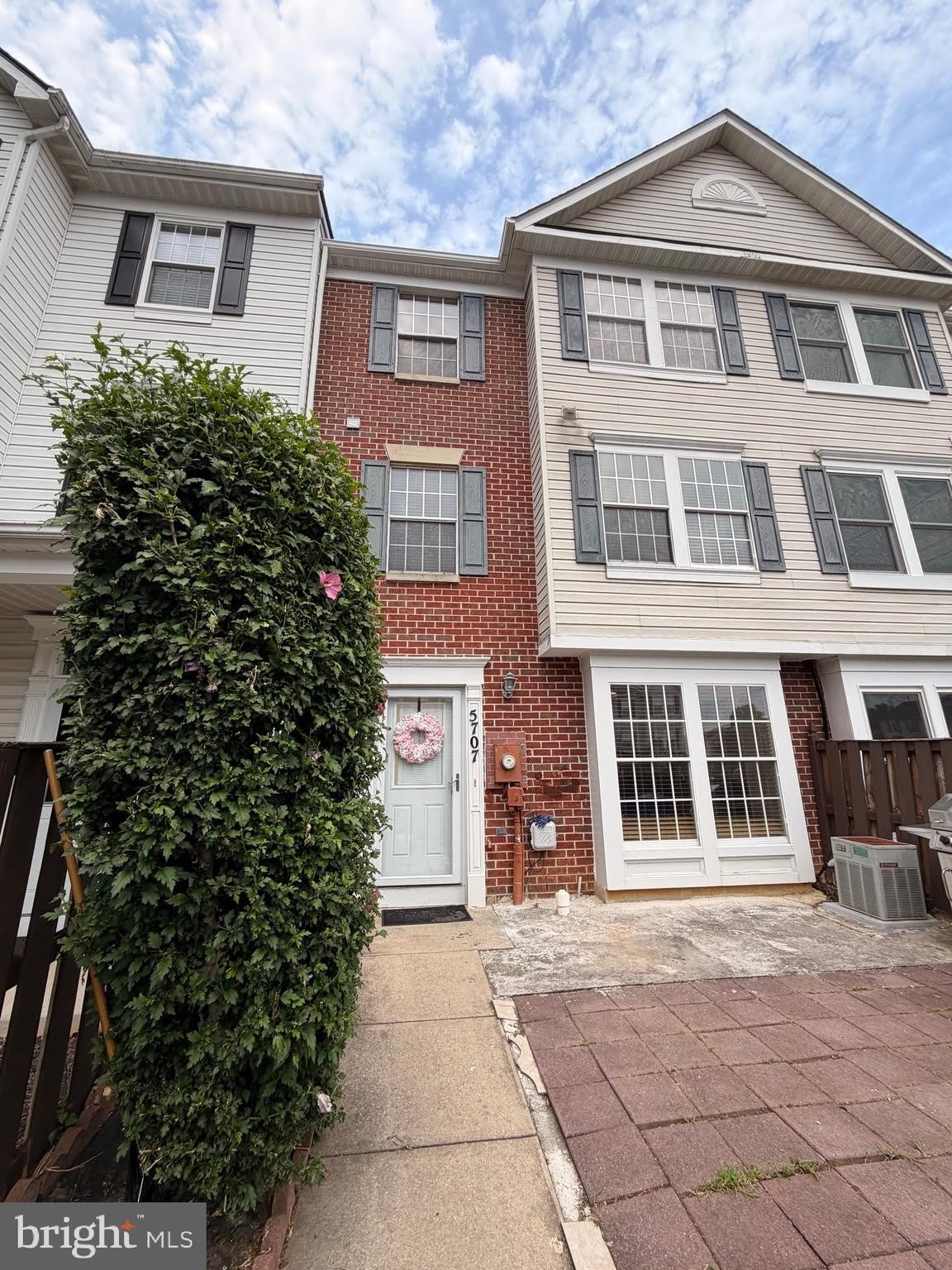 5707 DUKE Court – photo 1 of 35