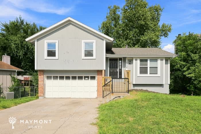 10738 Stark Avenue – photo 1